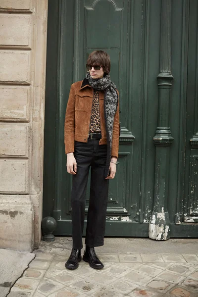 Look 33